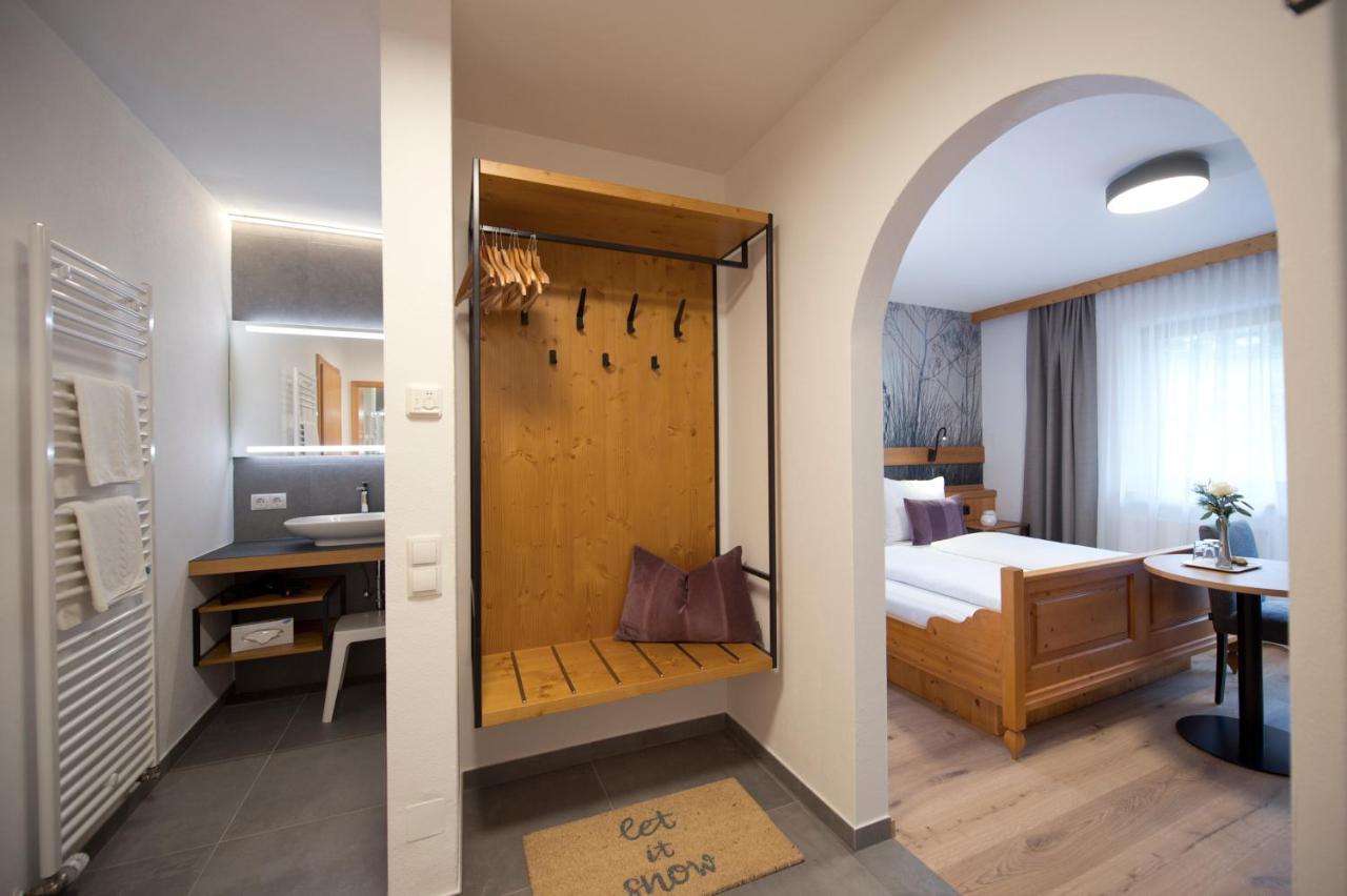 Hotel Vierjahreszeiten フラッハウ エクステリア 写真
