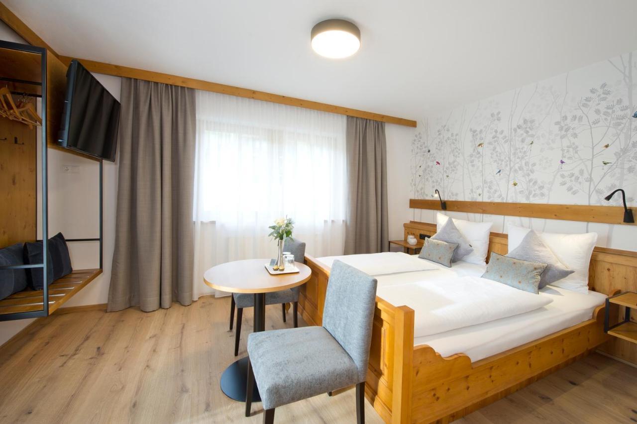 Hotel Vierjahreszeiten フラッハウ エクステリア 写真