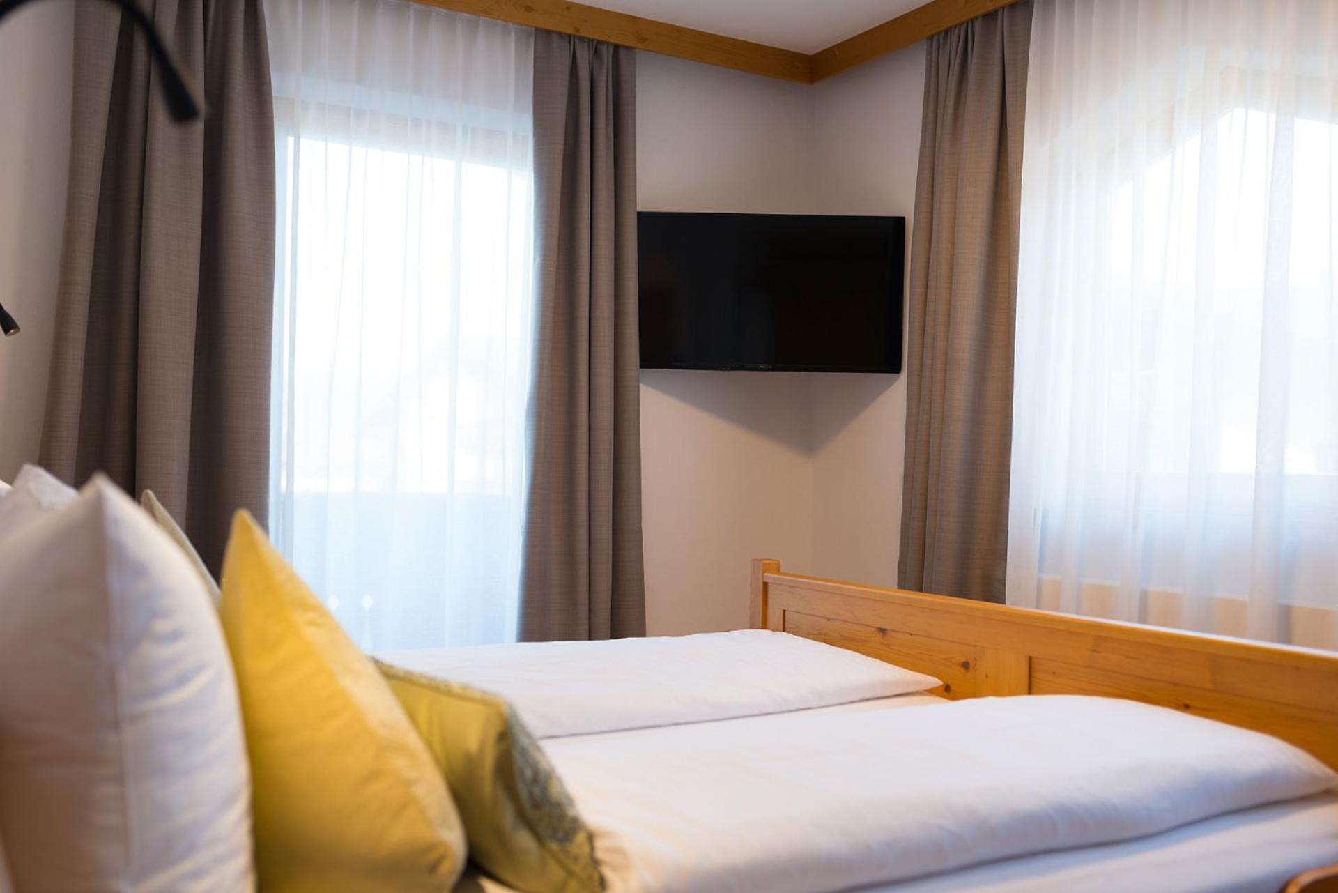 Hotel Vierjahreszeiten フラッハウ エクステリア 写真