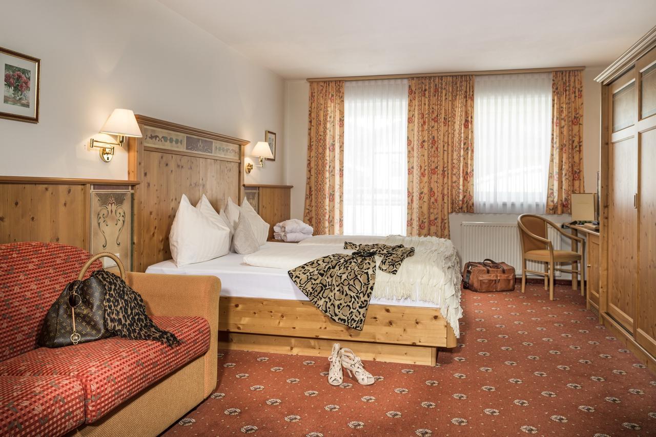 Hotel Vierjahreszeiten フラッハウ エクステリア 写真