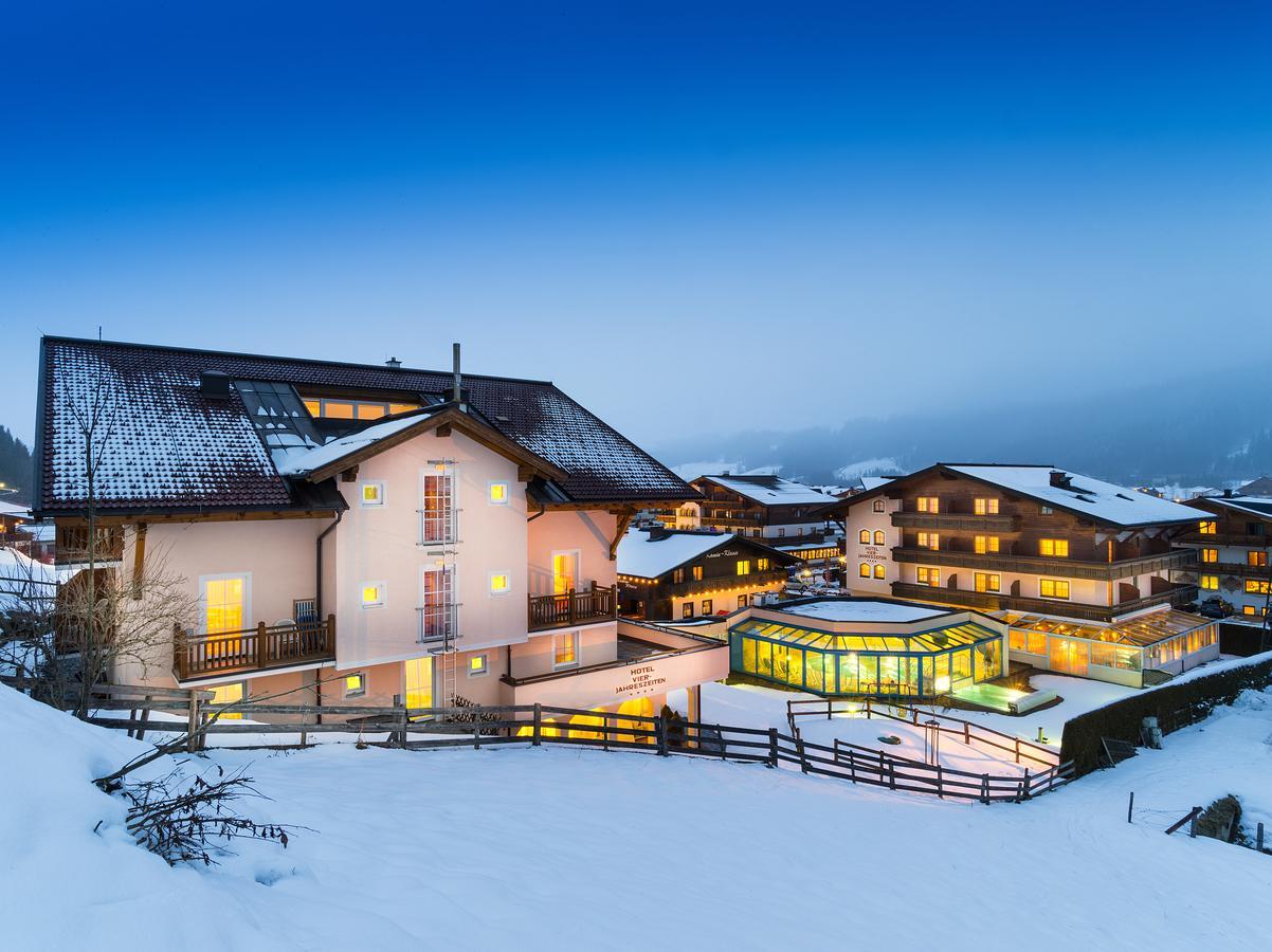 Hotel Vierjahreszeiten フラッハウ エクステリア 写真