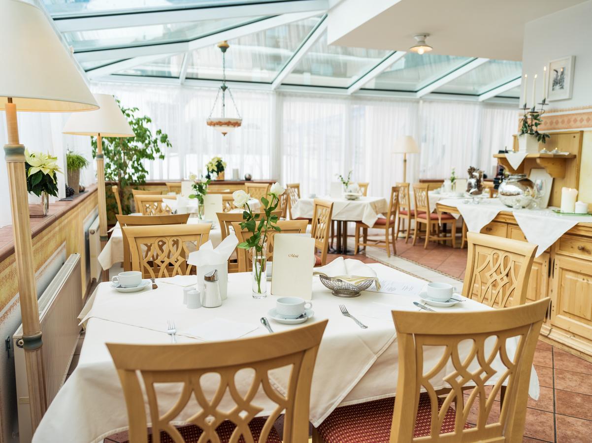 Hotel Vierjahreszeiten フラッハウ エクステリア 写真