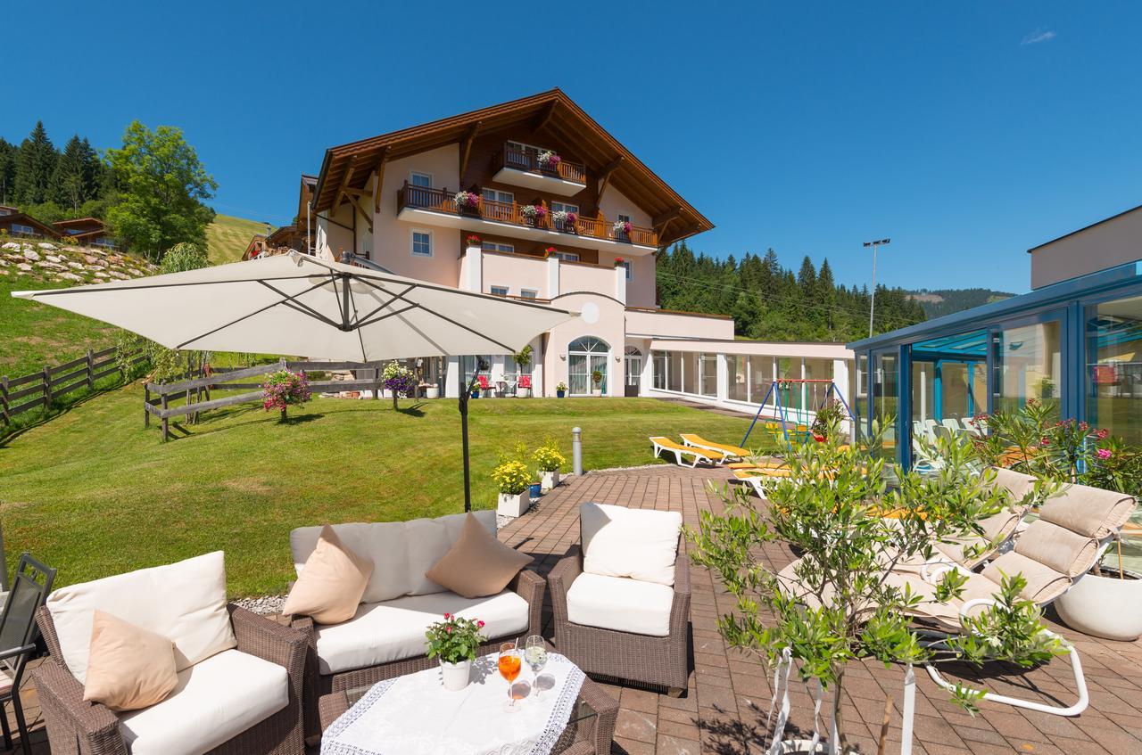 Hotel Vierjahreszeiten フラッハウ エクステリア 写真
